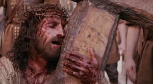 cargando-la-cruz-siguiendo-jesus